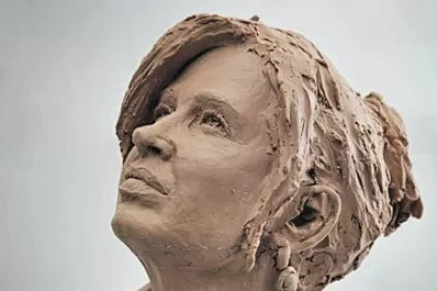 Cristina: la aplaudió Bussi y se inquietó Manzur