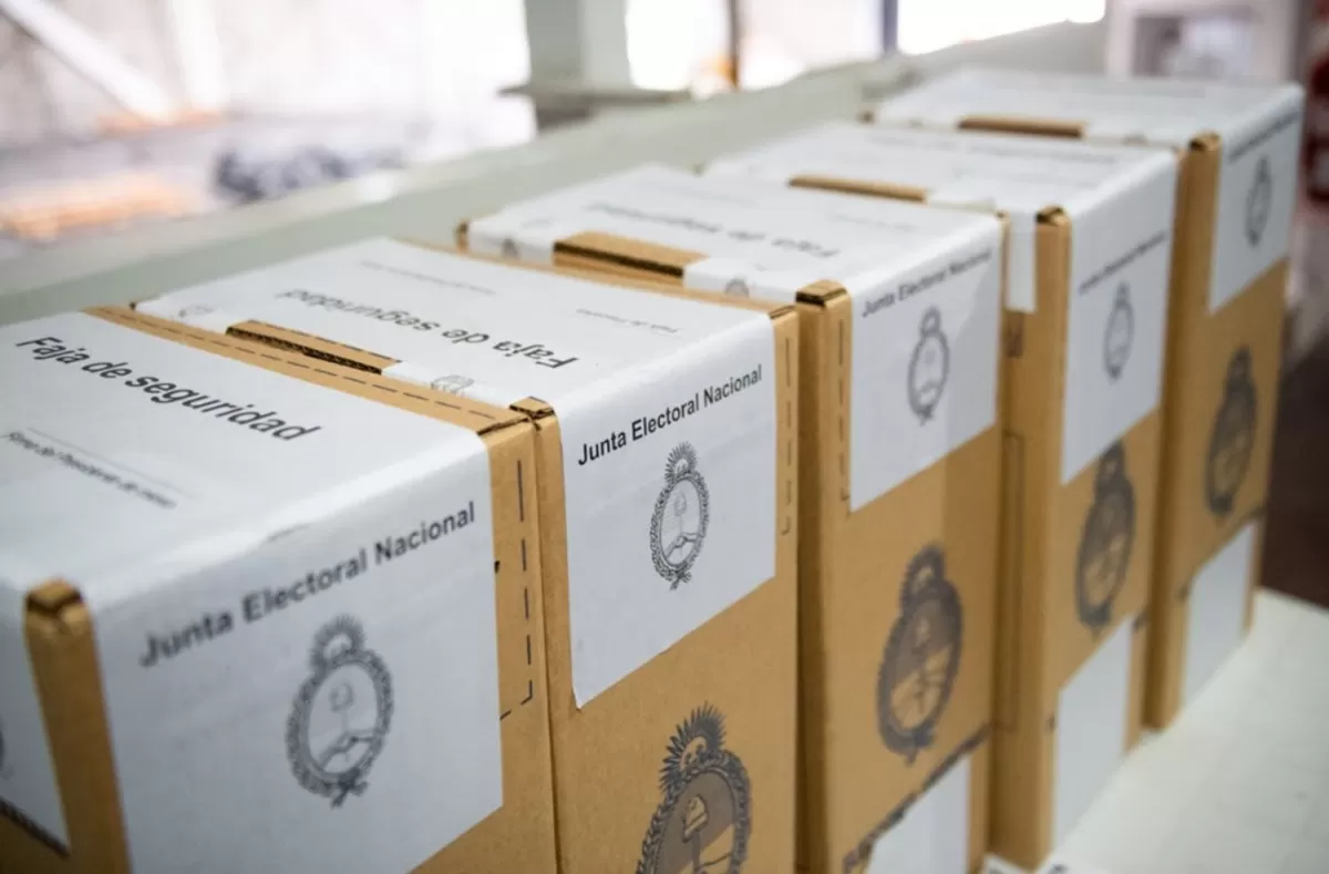 El Gobierno acordó con el Correo Argentino la logística para las elecciones 2023