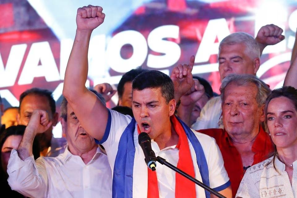 Quién es Santiago Peña, el nuevo presidente electo de Paraguay