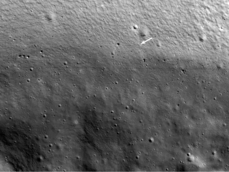 Las inéditas imágenes de la NASA del polo más oscuro de la Luna