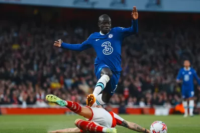 Chelsea, de Enzo Fernández, ahondó su crisis tras caer ante Arsenal