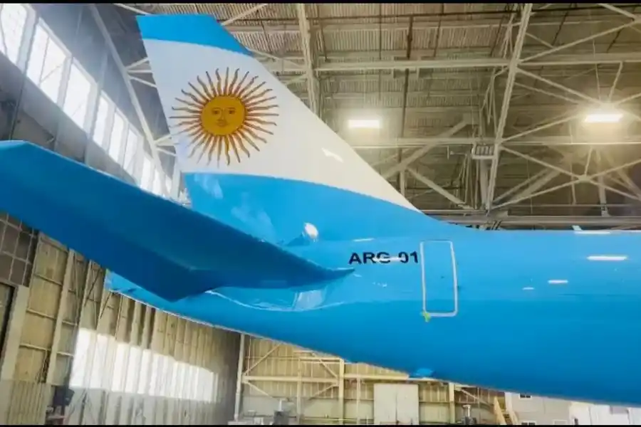 ARG 01 será el nuevo nombre de la aronave oficial