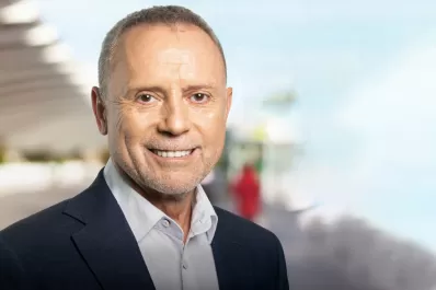 Candidatos en campaña: Hugo Cabral