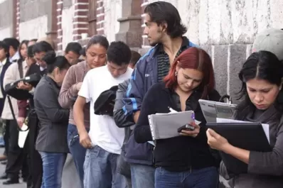 Cómo se asocia el ingreso con el nivel educativo del trabajador