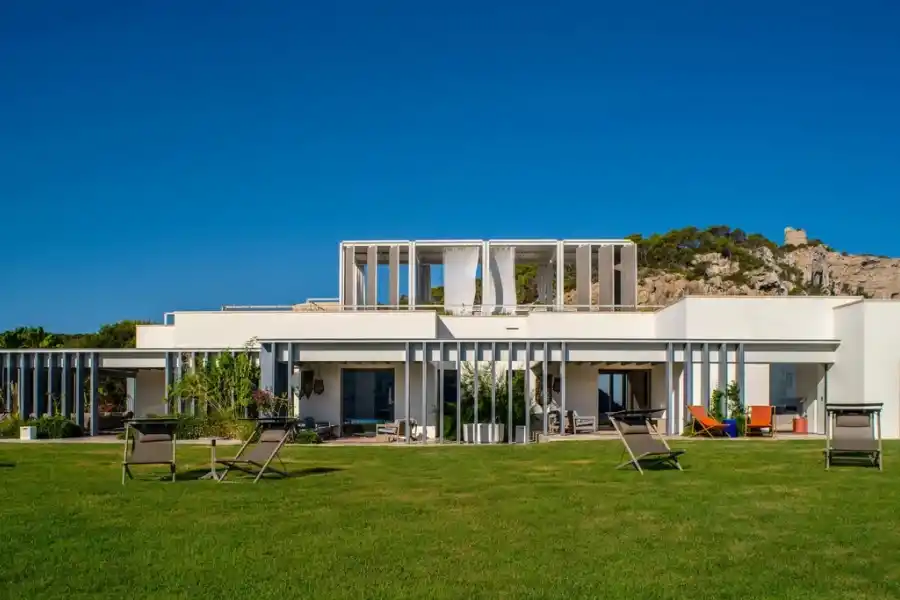 IBIZA. La nueva casa de los Messi (Foto: Romano Arquitectura / TN)