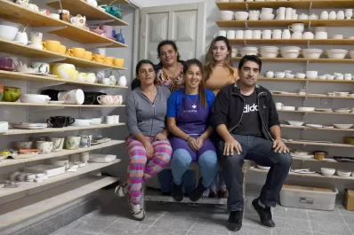 El “mejor momento” para las ceramistas de San Cayetano llegó en medio de la crisis