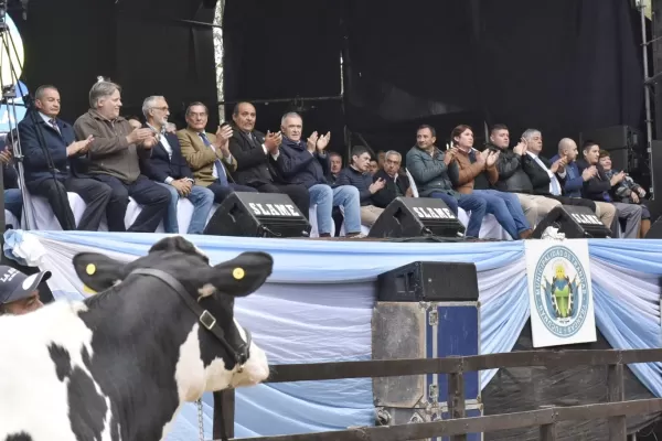 Jaldo inauguró la 12° Edición de la Expo Láctea del Norte en Trancas