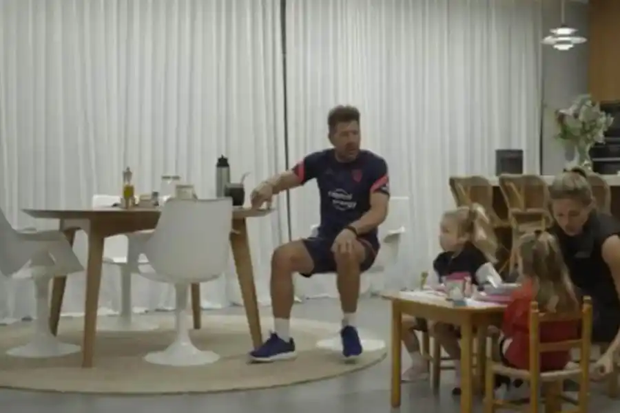 Una impresionante pileta y una cancha de fútbol: la increíble mansión del “Cholo” Simeone