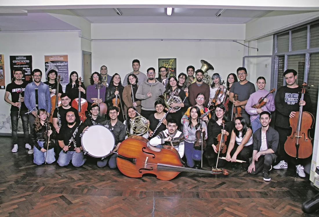 JUNTOS. Jóvenes y talentosos, los miembros de la Orquesta Académica de la Fundación Cristian Zarb. 