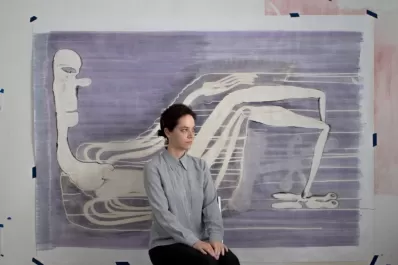 Carla Grunauer: Los cuerpos se definen entre la figuración y la abstracción