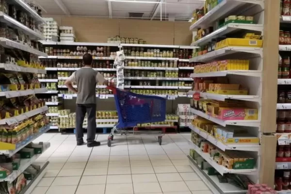 La inflación se acelera y se encamina a superar el 7% en julio, según estimaciones privadas