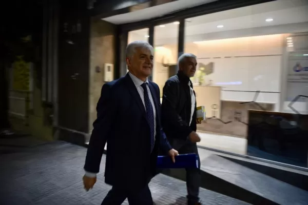 La Junta Electoral dispuso que se suspenda la elección del domingo, en todas las categorías