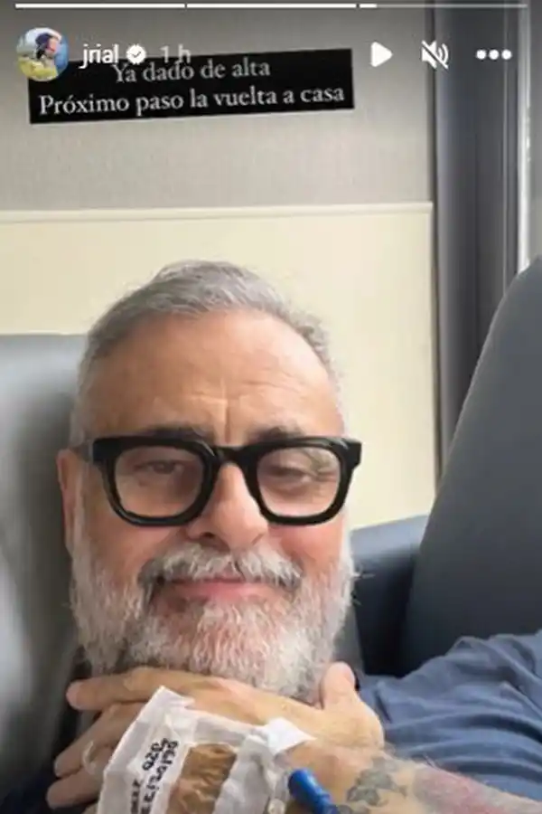 La primera selfie de Jorge Rial tras su internación