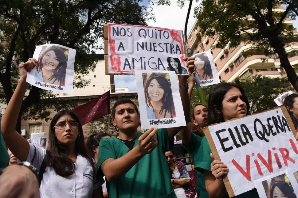 ANUNCIAN UNA PROTESTA. Los amigos y familiares de Ana Ríos volverán a protestar mañana por justicia. 
