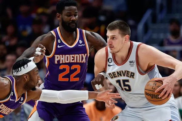 De la mano de Jokic, Denver Nuggets quedó a un triunfo de las finales del Oeste en la NBA