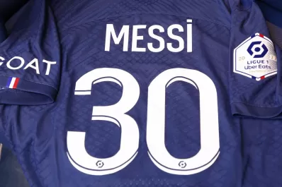 El PSG dejó de vender la camiseta de Lionel Messi