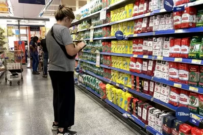 Analistas consultados por el BCRA prevén una inflación de casi 150% para 2023