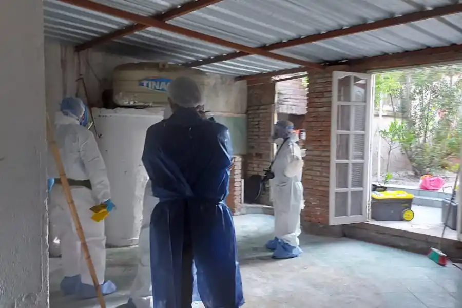 EL LUGAR DEL HALLAZGO. El cuerpo estaba dentro de un tanque cisterna.