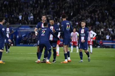 Con Lionel Messi como titular, PSG goleó al Ajaccio y quedó a un paso del título