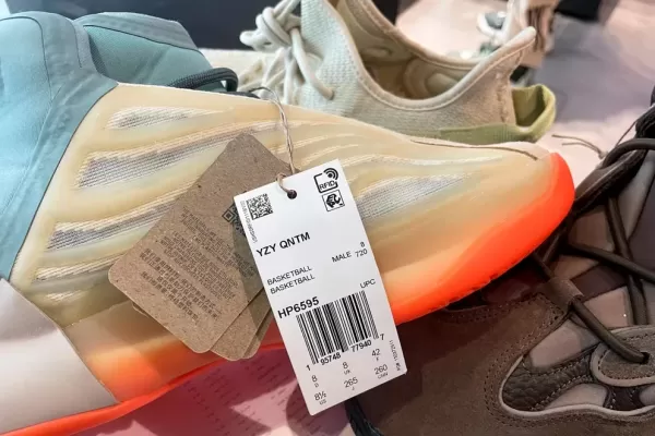 El insólito problema de Adidas: por qué tiene una exorbitante cantidad de zapatillas que no puede vender