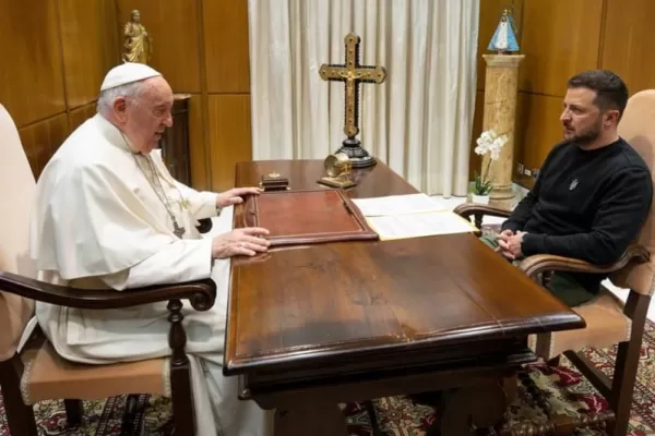 Reunión con el Papa Francisco: Pedí que se condenen los crímenes de Rusia”, dijo Zelensky