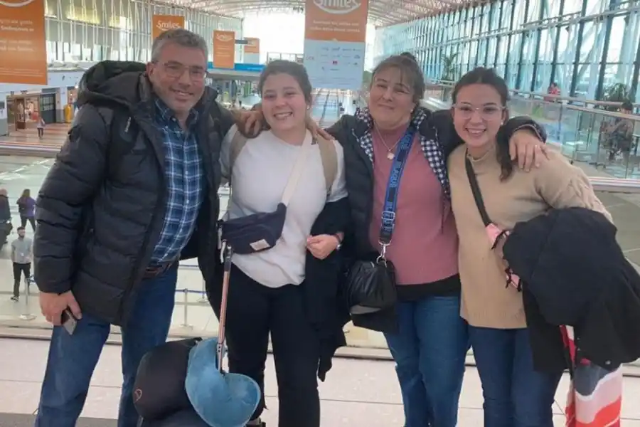 Hijos que emigran: así es el triste duelo de los padres que se quedan