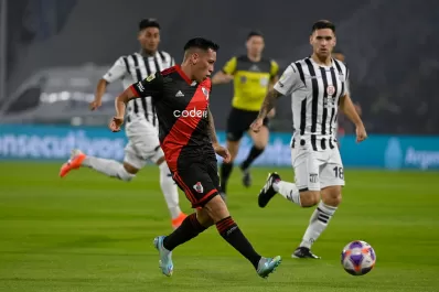 River luchó hasta el final, pero terminó cayendo ante Talleres en Córdoba