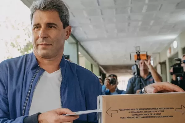 Uñac fue a votar y cargó contra la oposición