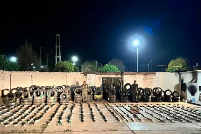 Gendarmería secuestró 169 neumáticos en Burruyacu