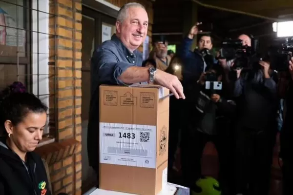 El desdoblamiento de las elecciones provinciales viene dando frutos a los gobernadores peronistas