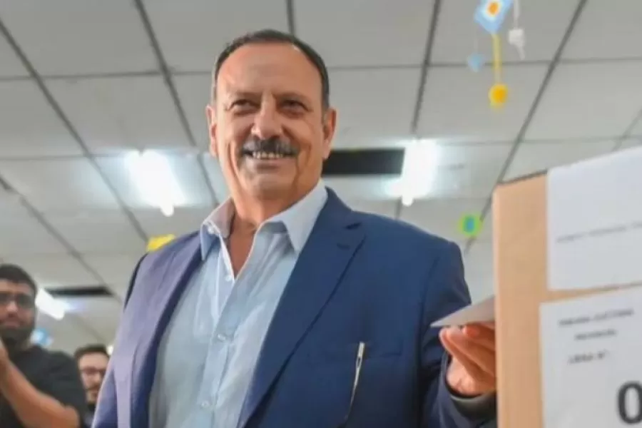 EN LA RIOJA. Ricardo Quintela selló su segundo mandato con el 50,6%.