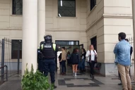 Miedo en una escuela de Tucumán: un alumno llevó un arma de fuego a clases