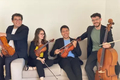 Las cuerdas de Alpa Puyo interpretan Gianneo