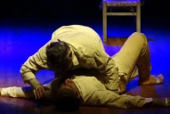 Teatro tucumano: dos gauchos rudos que mueren de amor por una vaca