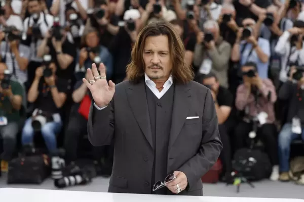 La reaparición pública de Johnny Depp: lo aplaudieron durante siete minutos en Cannes