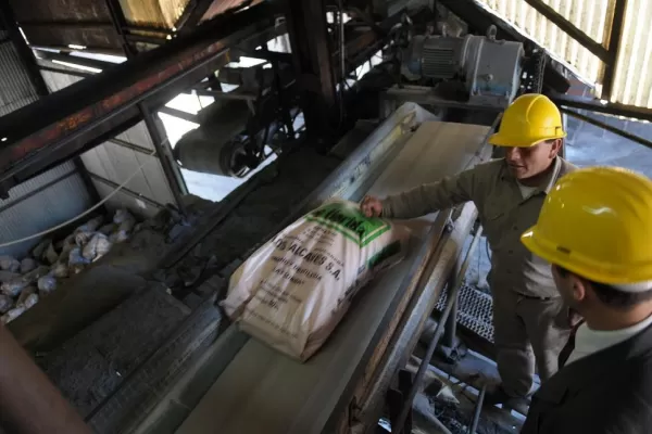 El sector azucarero impulsó las exportaciones de las economías regiones, según CAME