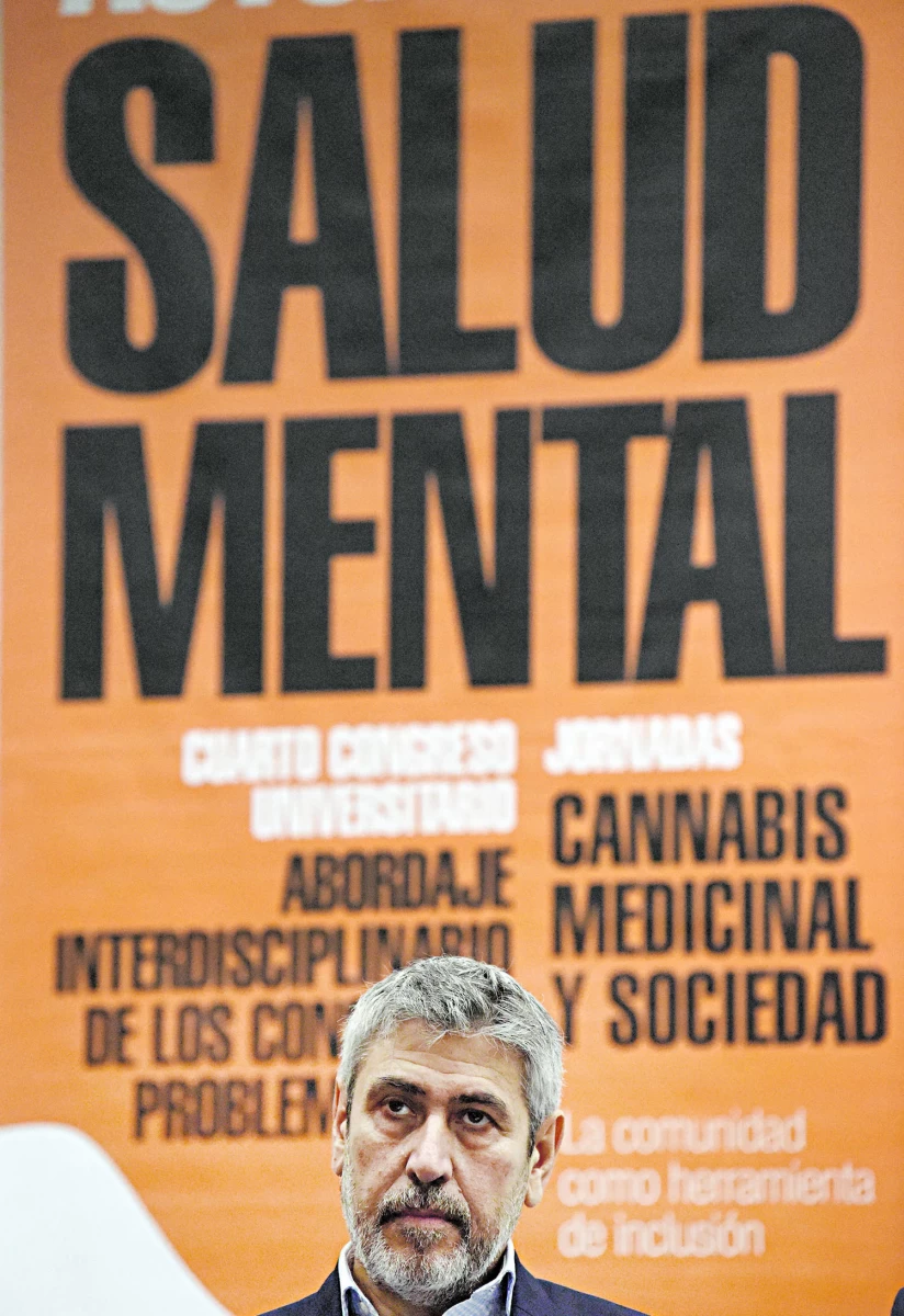 DURANTE LA PONENCIA. Trímboli participó en el reciente Congreso Argentino de la Salud Mental que se hizo en la Facultad de Psicología.