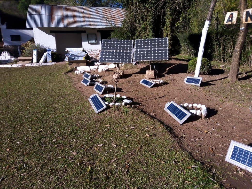 PANELES SOLARES. Fueron gestionados desde la comuna. Foto gentileza Ana Carolina Soria Chiarello