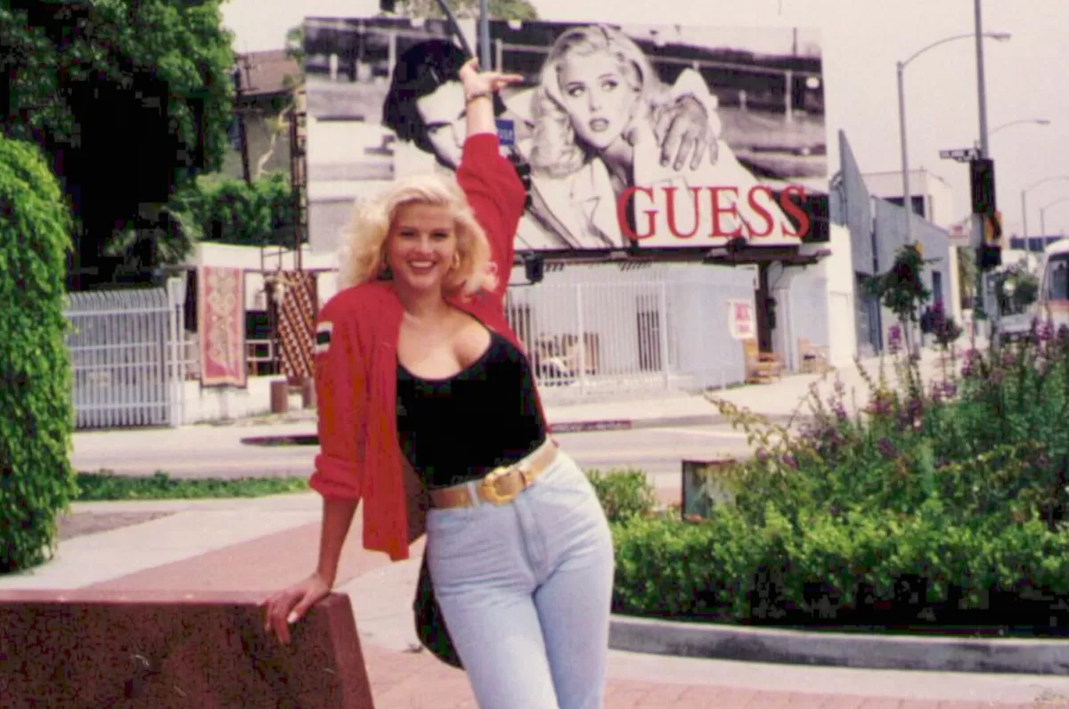 Anna Nicole Smith fue modelo de Guess