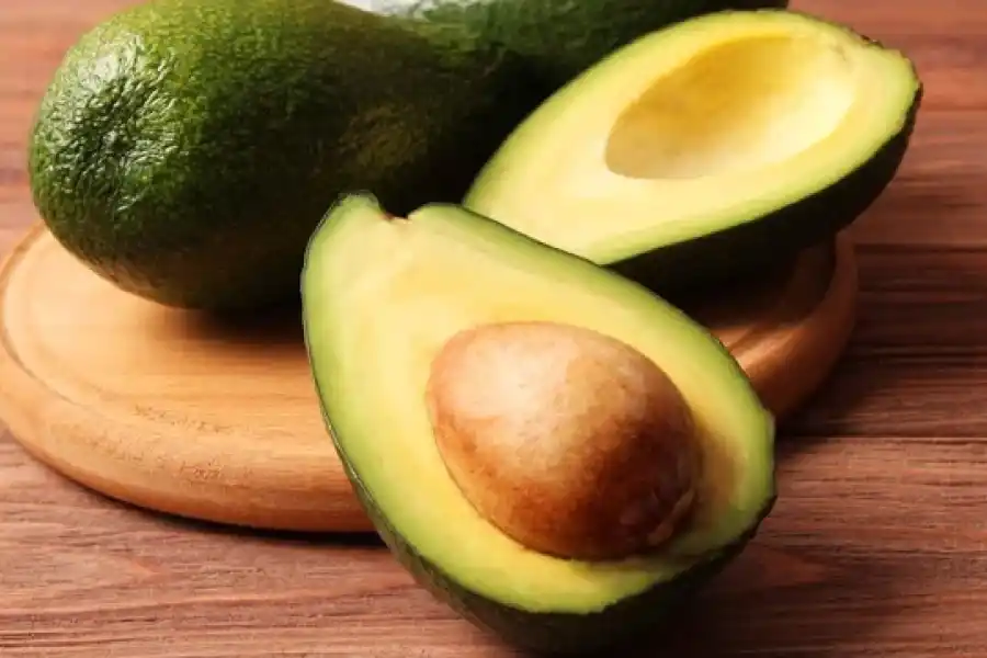 Vida saludable: cuáles son las cinco frutas que debes incluir en tus desayunos y que ayudan a bajar de peso