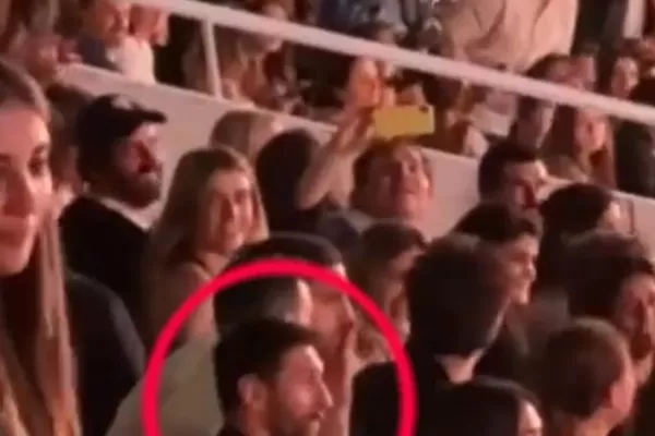 Horas después de ser campeón con el PSG, Messi fue a Barcelona a ver a Coldplay