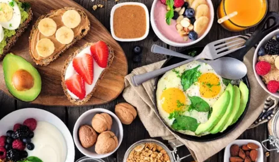 Los alimentos a evitar en el desayuno para bajar de peso.