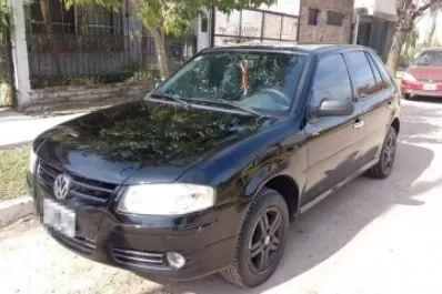 Dos niños de 12 años condujeron 450 kilómetros en el auto robado de uno de sus padres