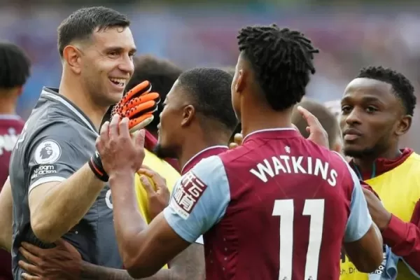 “Dibu” y Aston Villa jugarán la Conference League