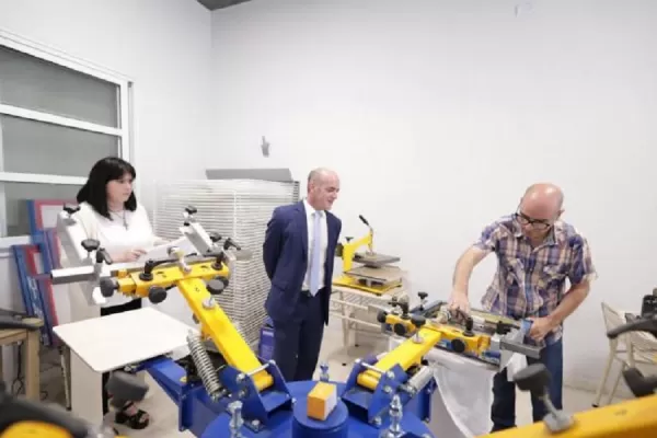 Habilitaron a las escuelas técnicas de la provincia para comercializar sus bienes y servicios