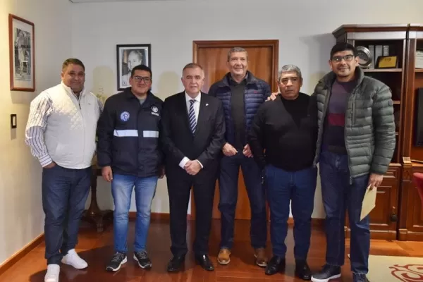 Dirigentes gremialistas apoyaron la fórmula oficialista Osvaldo Jaldo-Miguel Acevedo