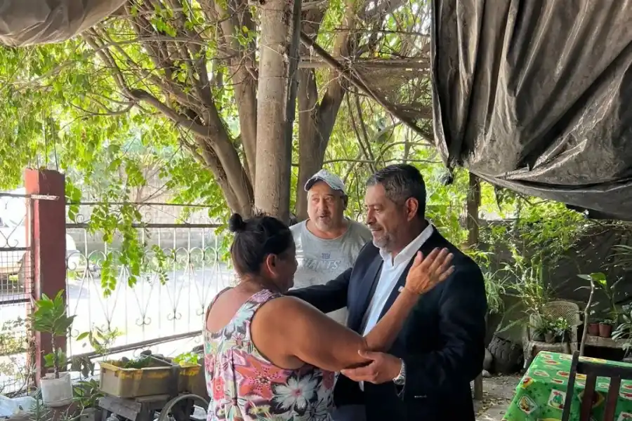 FUNCIONARIO Y CANDIDATO. Juan Saravia, titular de la DPA y postulante a concejal de la Capital. Foto de Facebook.com/arquitectojuansaravia