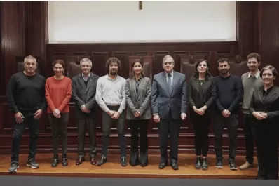 La Corte firmó un convenio con representantes de la comunidad sorda de Tucumán