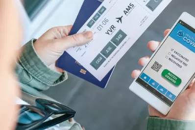 La OMS creará un pasaporte sanitario internacional para viajeros