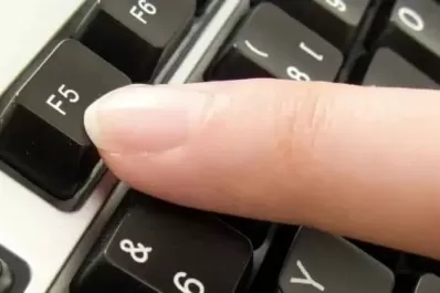 La política tucumana se mantiene en “modo F5”